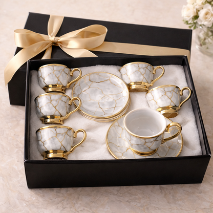 Juego de Tazas de Café en Porcelana Floral con Detalles Dorados | Kit Aurora Gold